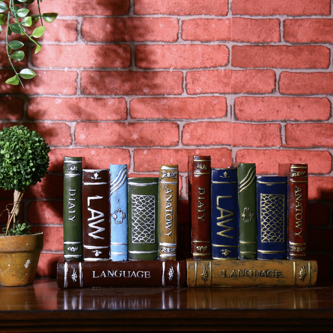 Book Pen Stand Nestasia
