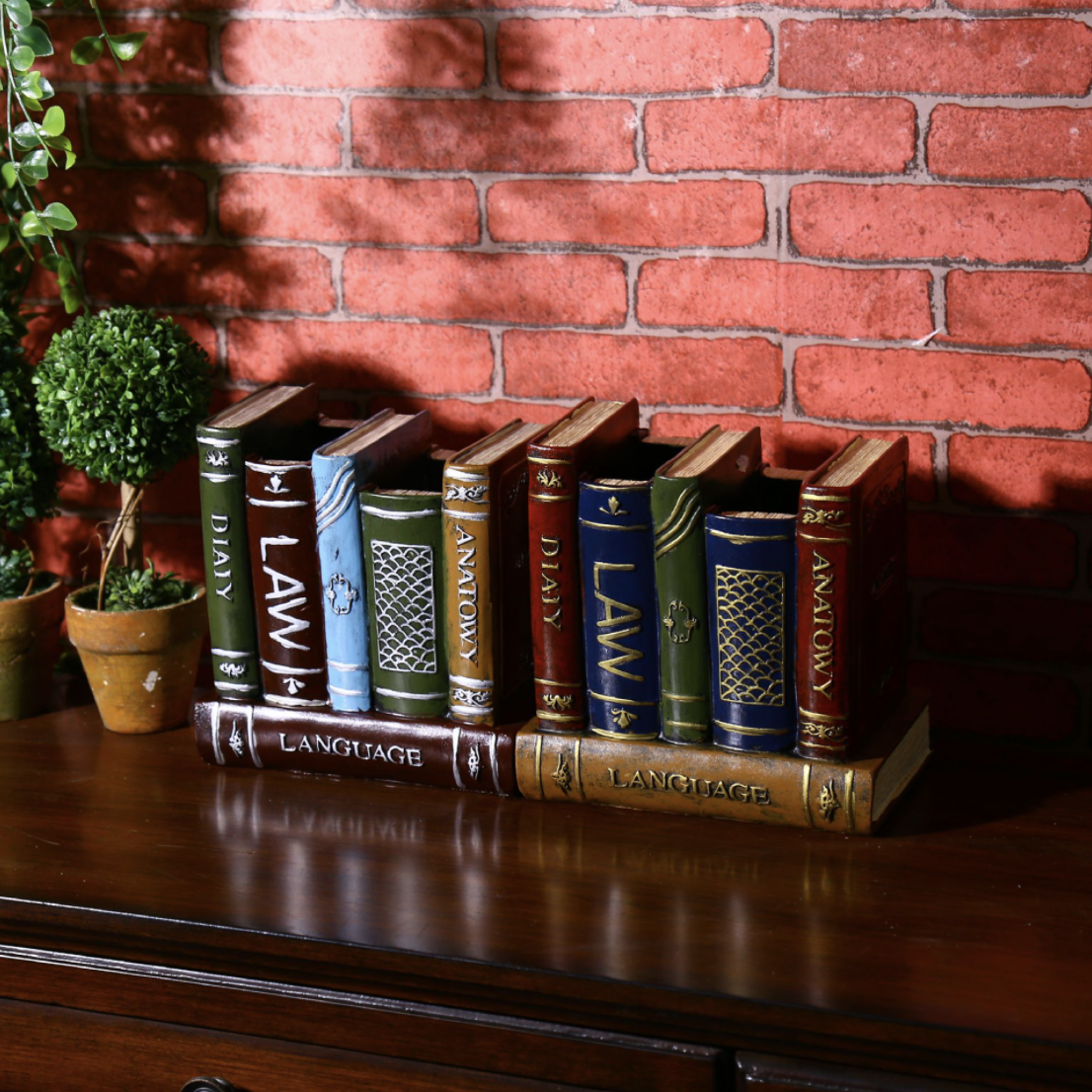 Book Pen Stand Nestasia