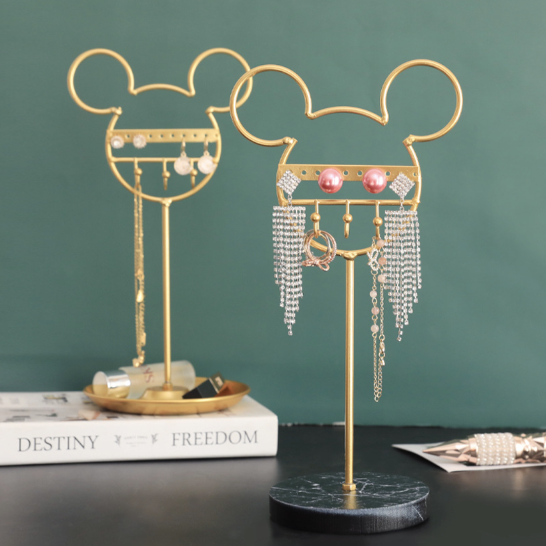 Mickey Accessory Stand Nestasia