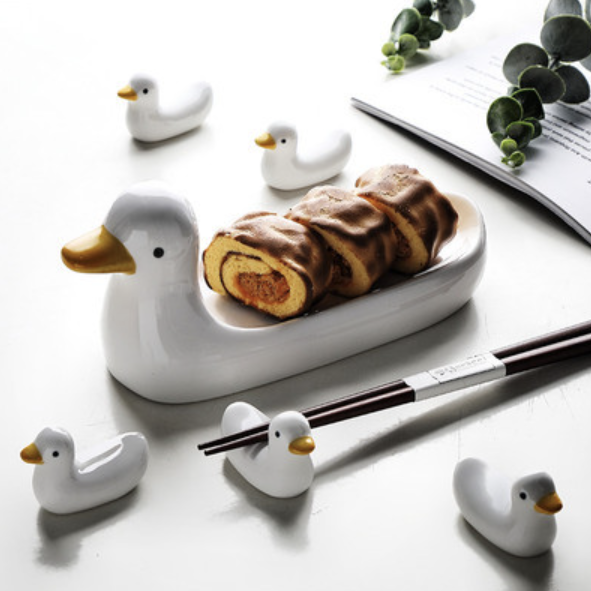 Platter With Chopstick Rest Nestasia