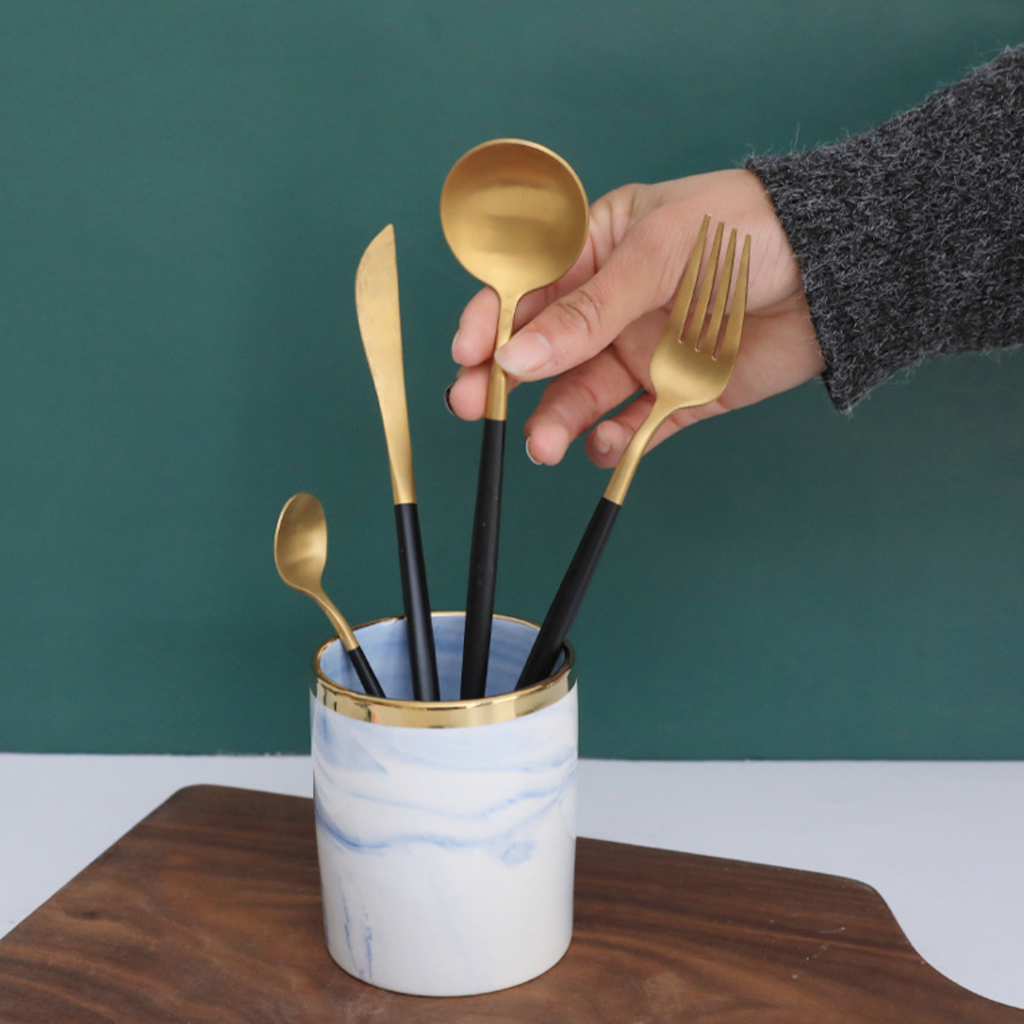 Ceramic Utility Holder Nestasia