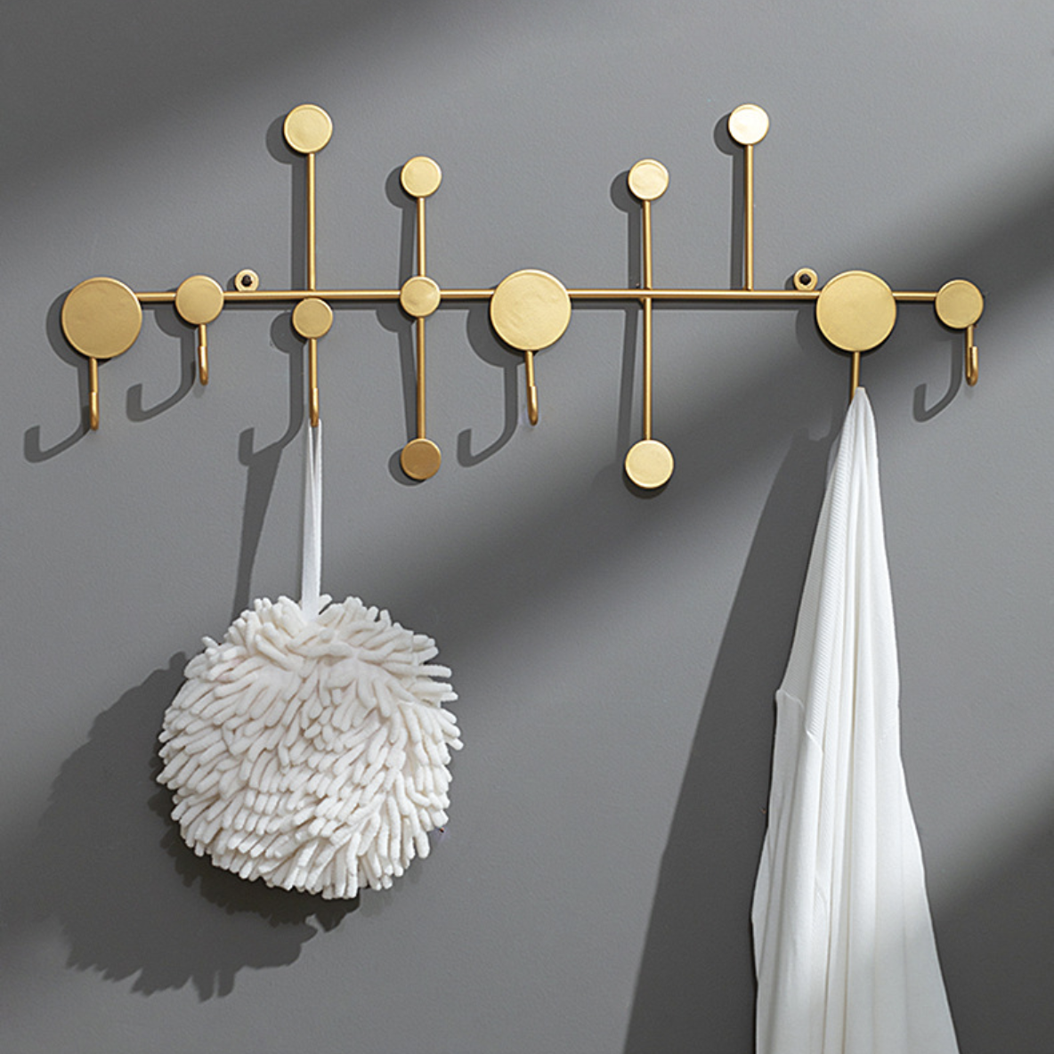 Coat Hanger Large Nestasia