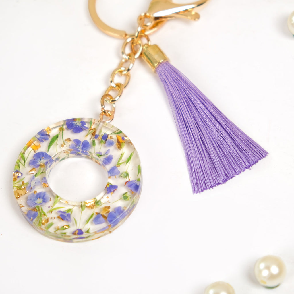 Ornate O Lavender Forget Me Not Keychain Nestasia