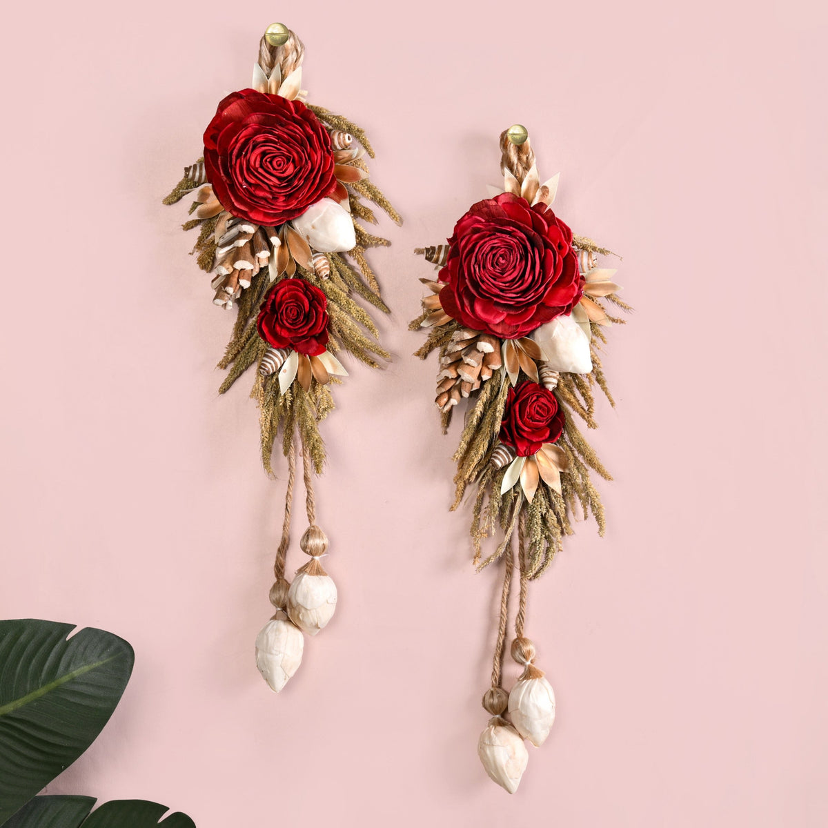 Organic Rose Festive Wall Decor Set Of 2 Nestasia