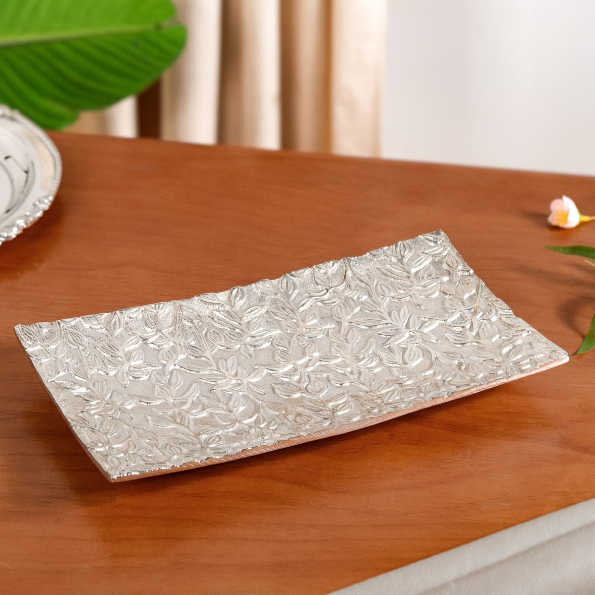 Petal Press Metal Decorative Tray Nestasia