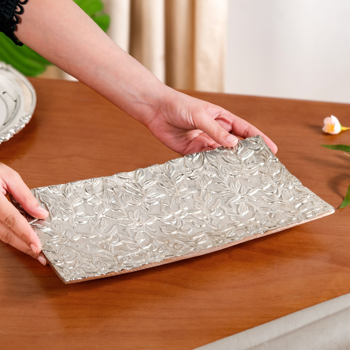 Petal Press Metal Decorative Tray Nestasia