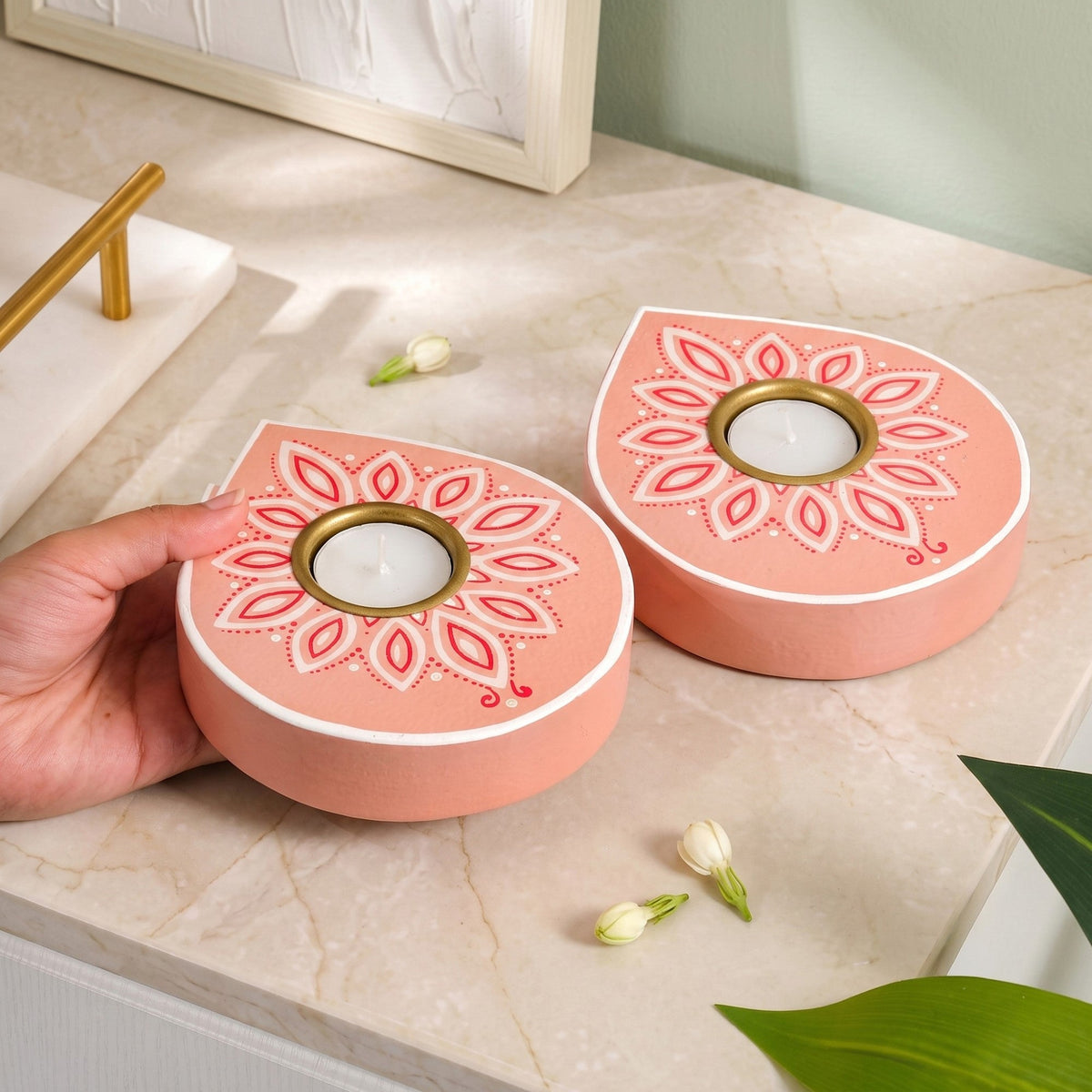 Petalis Tealight Holder With Tealight Candle Set Of 2 Nestasia
