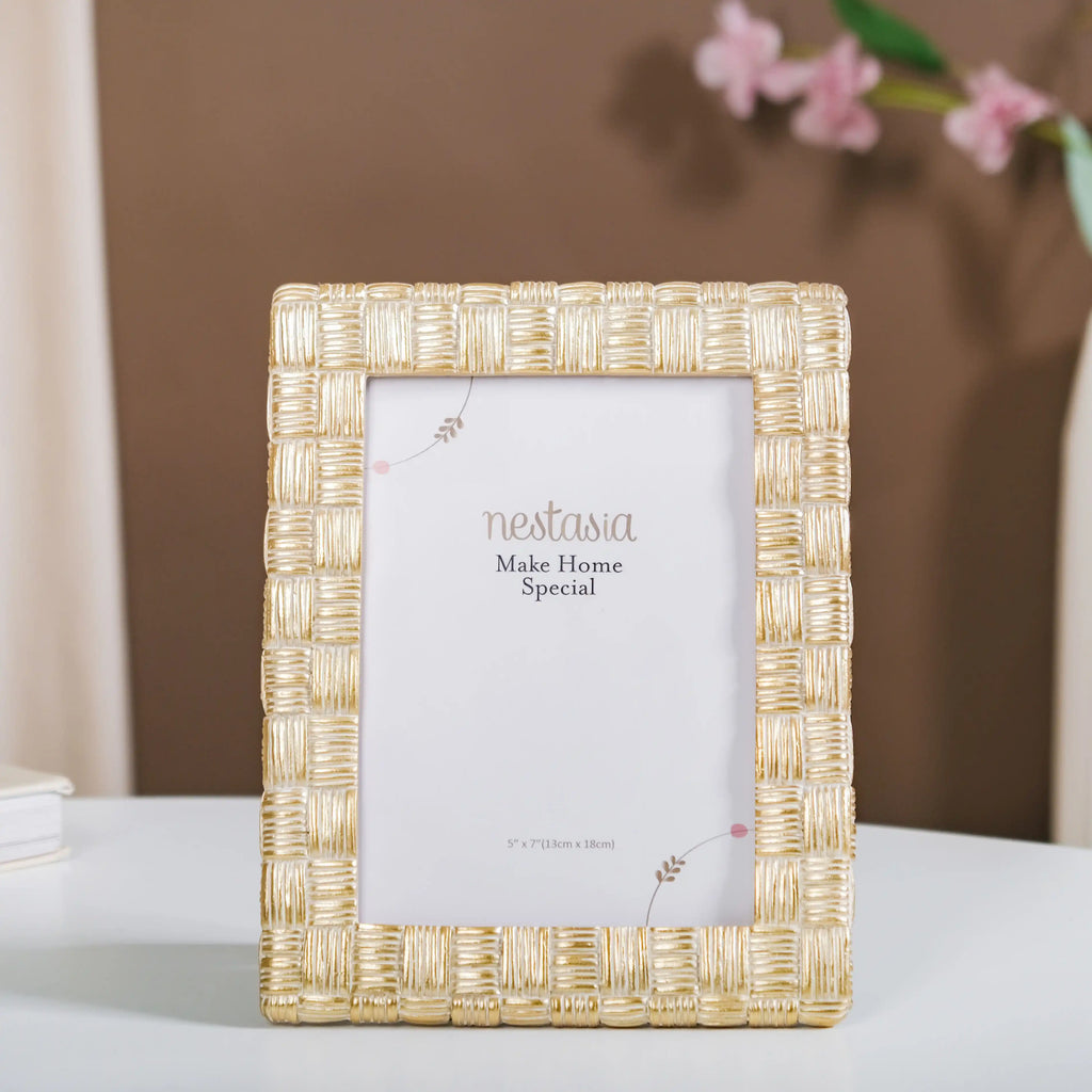 Textured Gold Photo Frame Large 9"x7" Nestasia