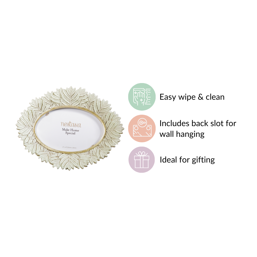 Fern Wreath Oval Photo Frame 8.5"x6.5" Nestasia