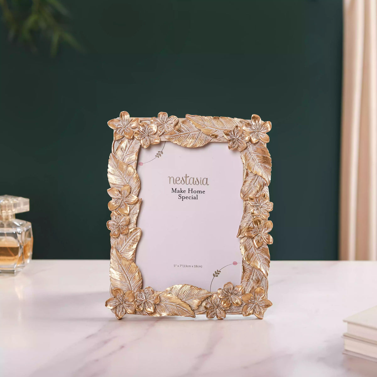 Glam Tropical Picture Frame Gold 9"x7.5" Nestasia