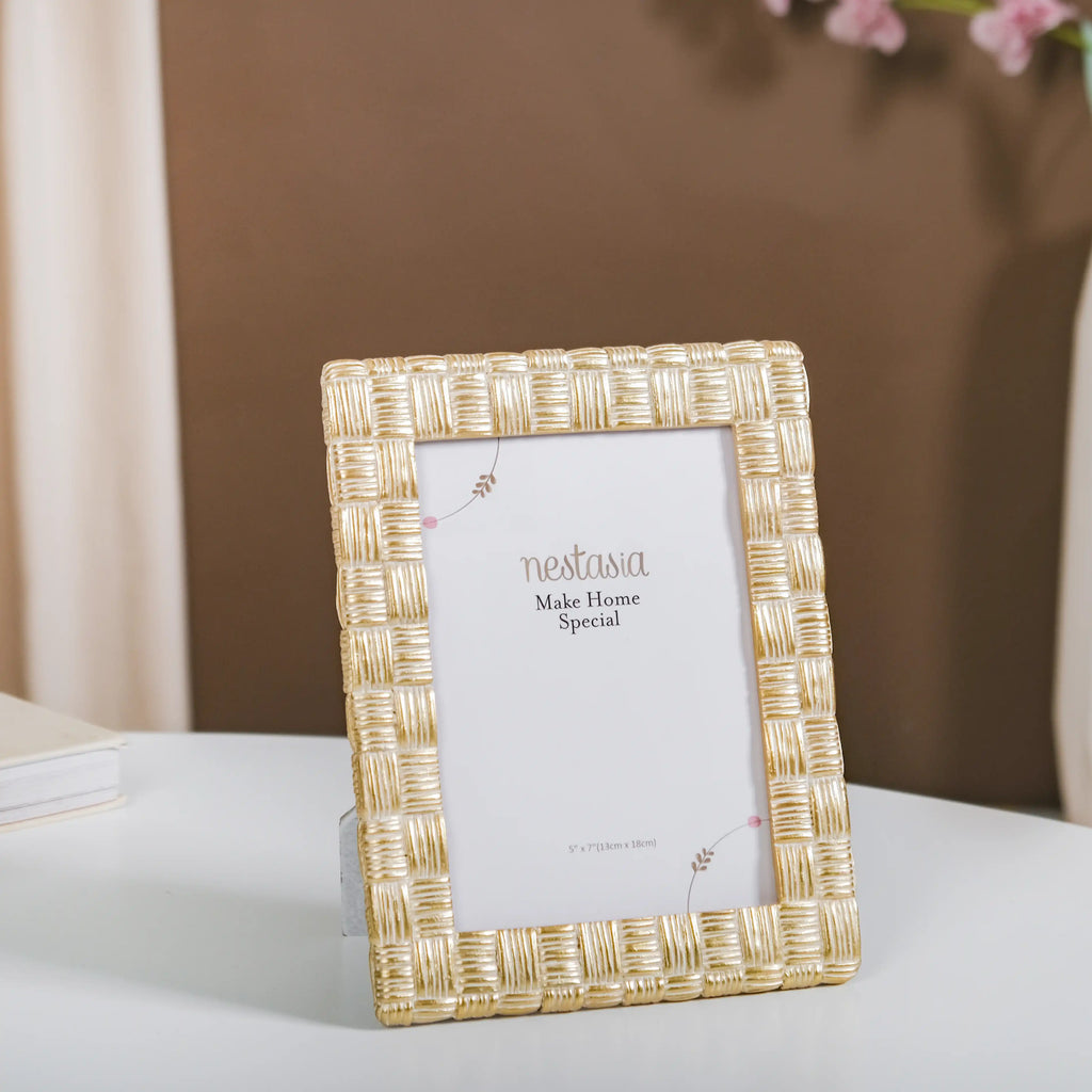 Textured Gold Photo Frame Large 9"x7" Nestasia