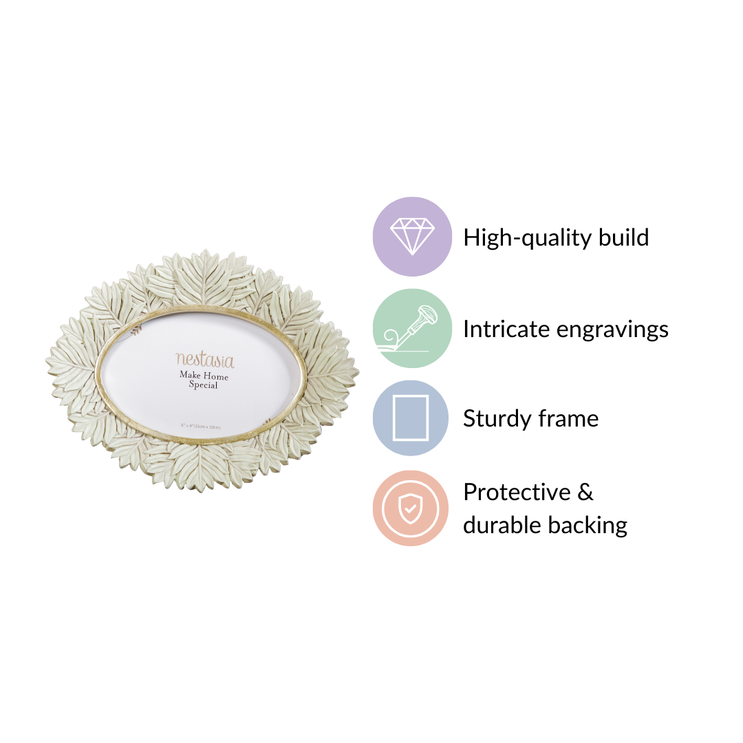 Fern Wreath Oval Photo Frame 8.5"x6.5" Nestasia