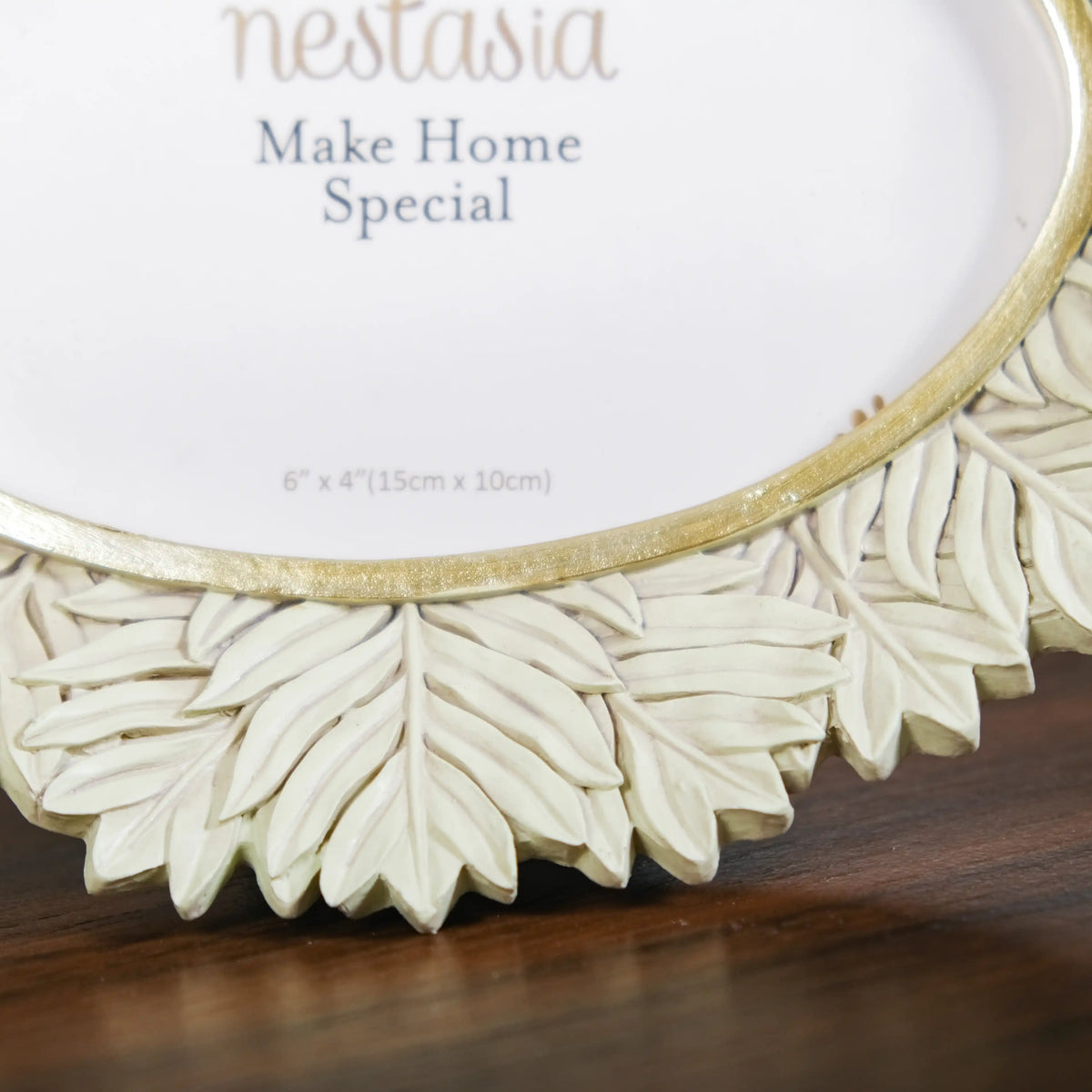 Fern Wreath Oval Photo Frame 8.5"x6.5" Nestasia
