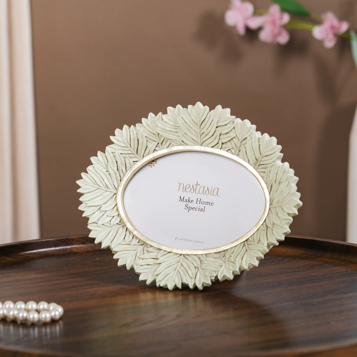 Fern Wreath Oval Photo Frame 8.5"x6.5" Nestasia