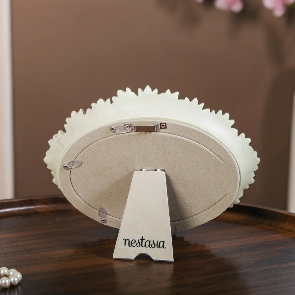 Fern Wreath Oval Photo Frame 8.5"x6.5" Nestasia