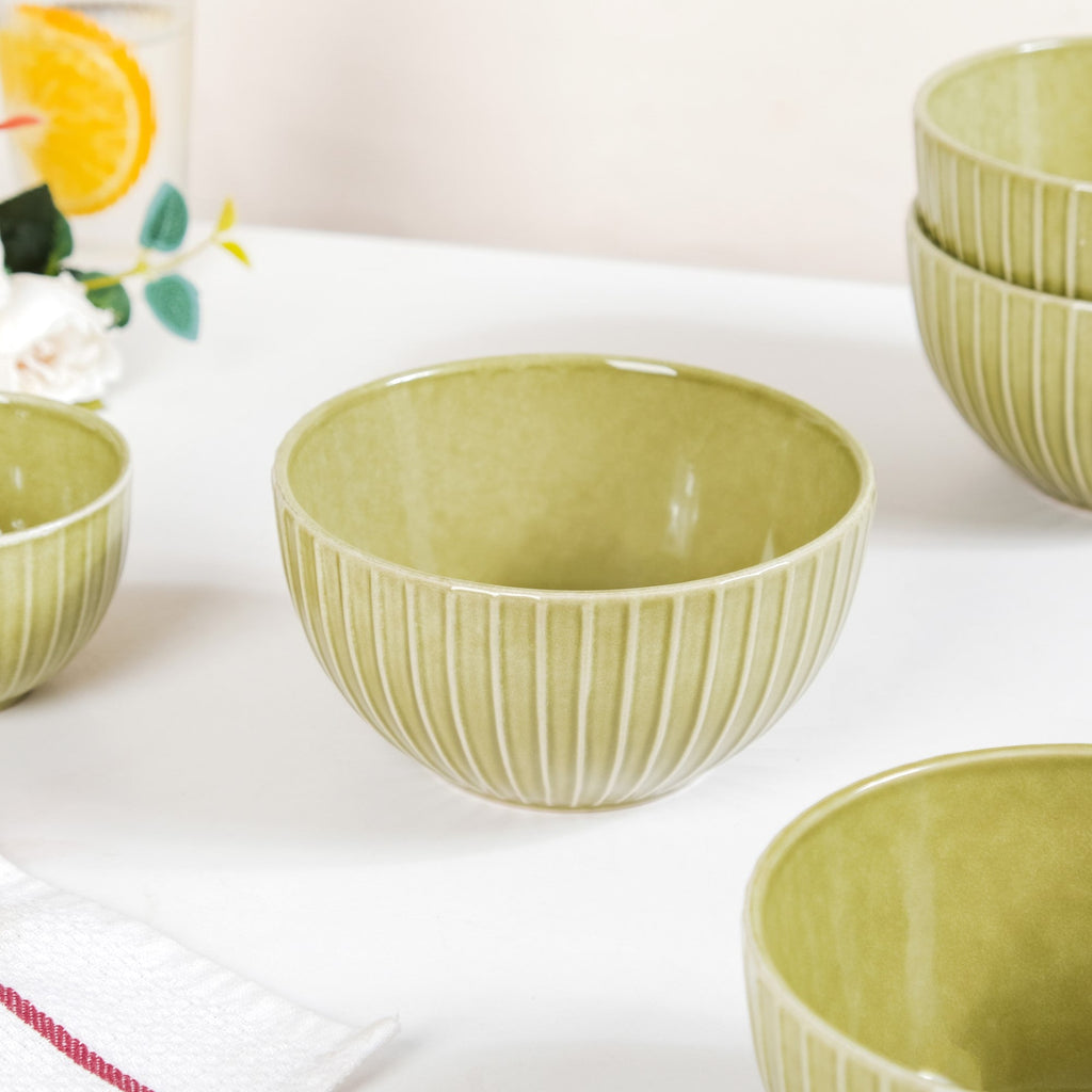 Costola Ceramic Serving Bowl Set Of 4 650ml Nestasia