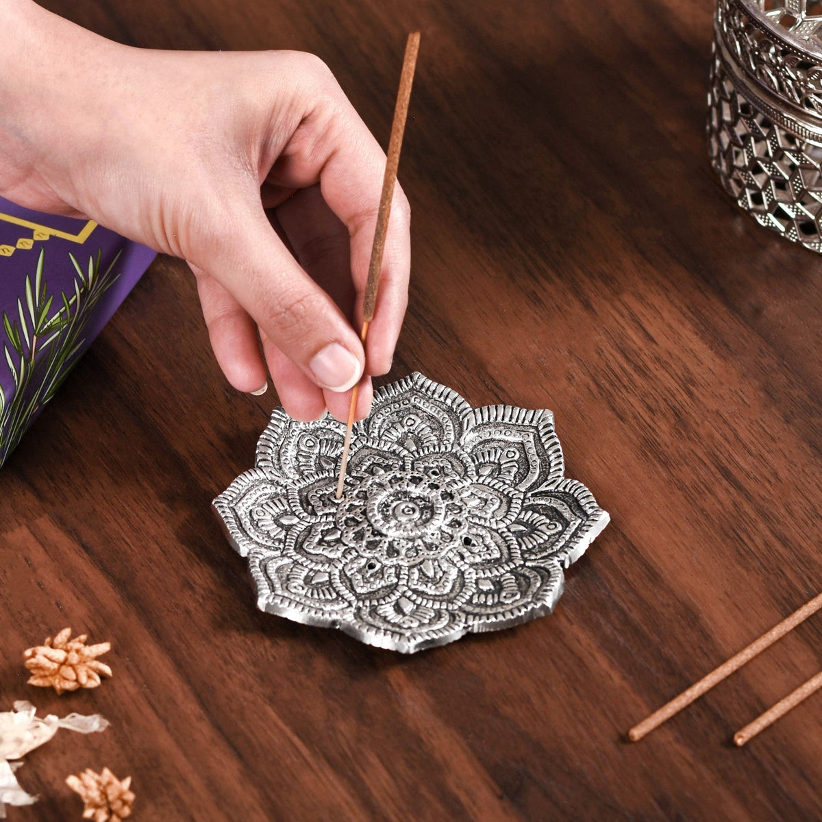 Mandala Incense Holder With Lavender Incense Sticks Nestasia