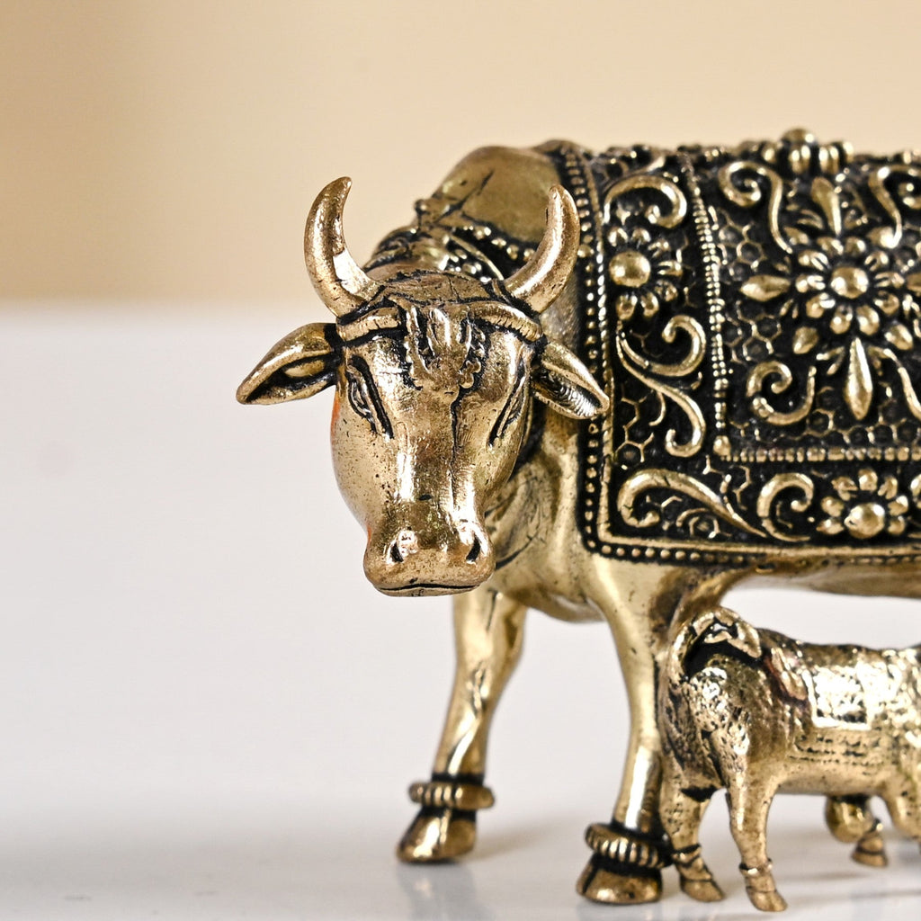 Wish Fulfilling Kamdhenu Cow Calf Idol Pure Brass 4cm In Gift Box Nestasia