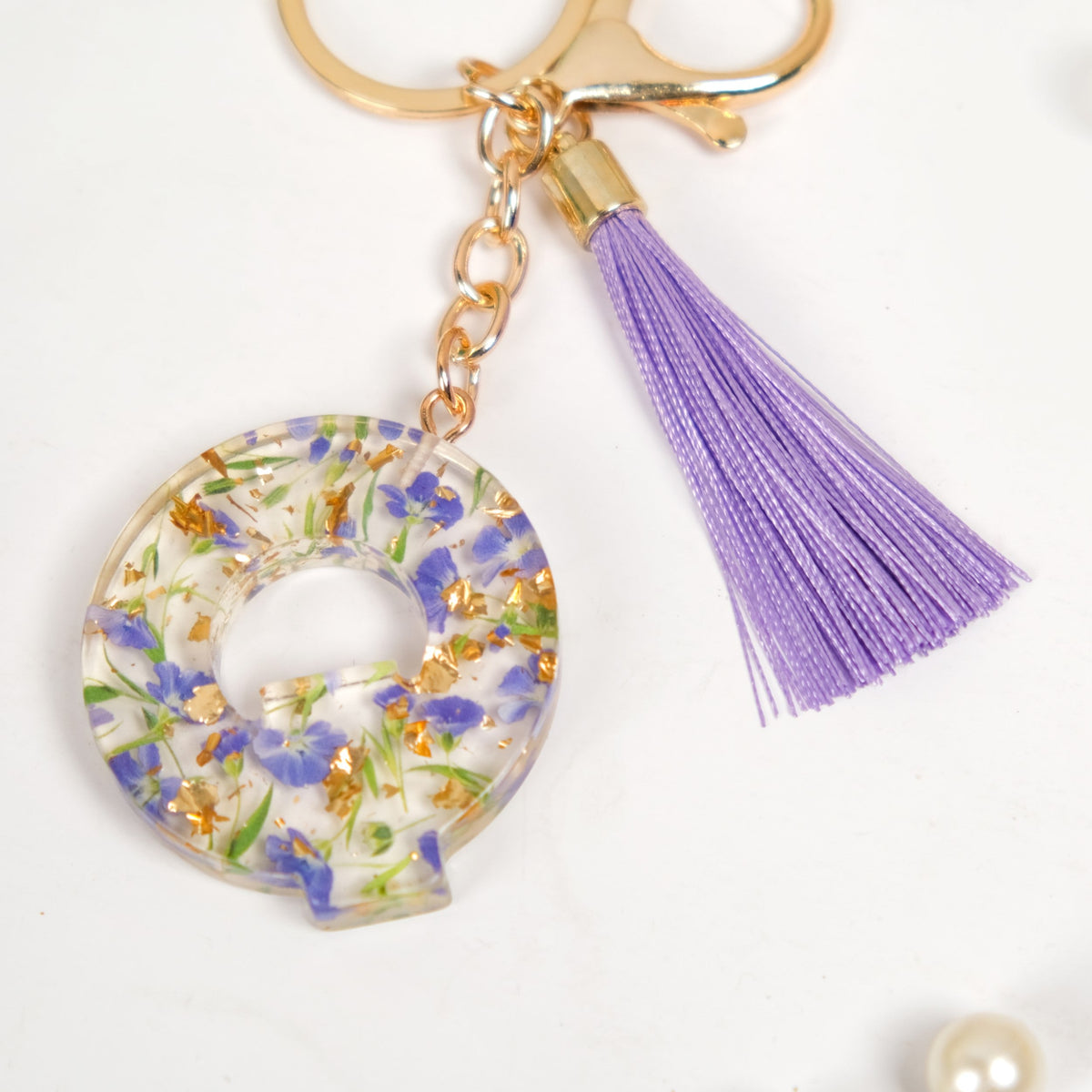 Blossom And Bloom Letter Q Cute Keychain Nestasia