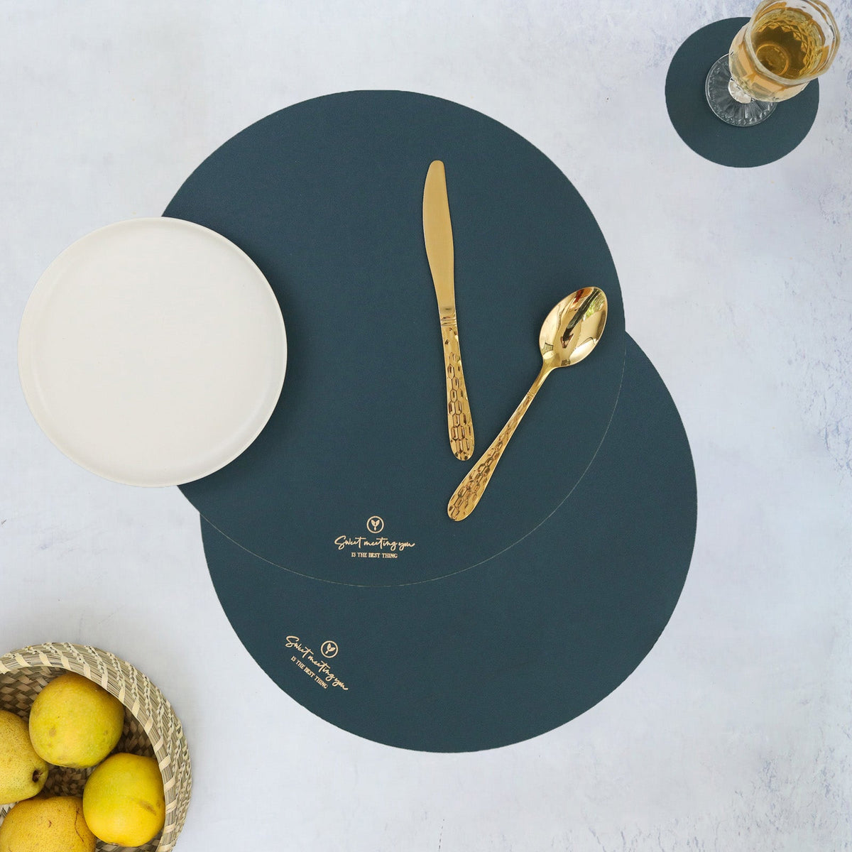 Round Placemat Dark Green Set of 2 Nestasia