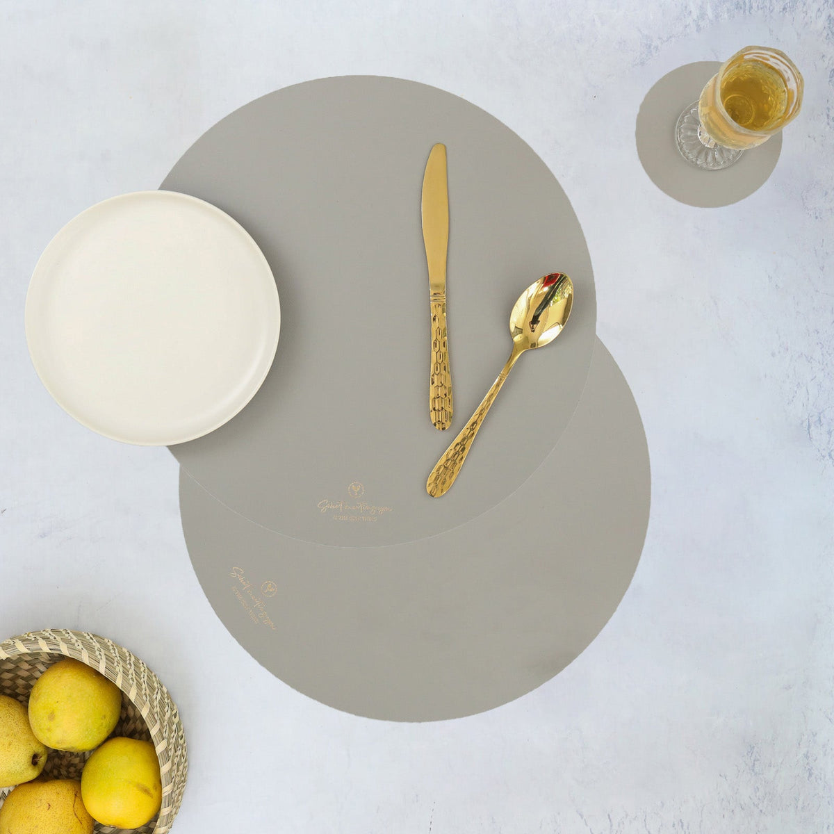 Round Placemat Grey Set of 2 Nestasia