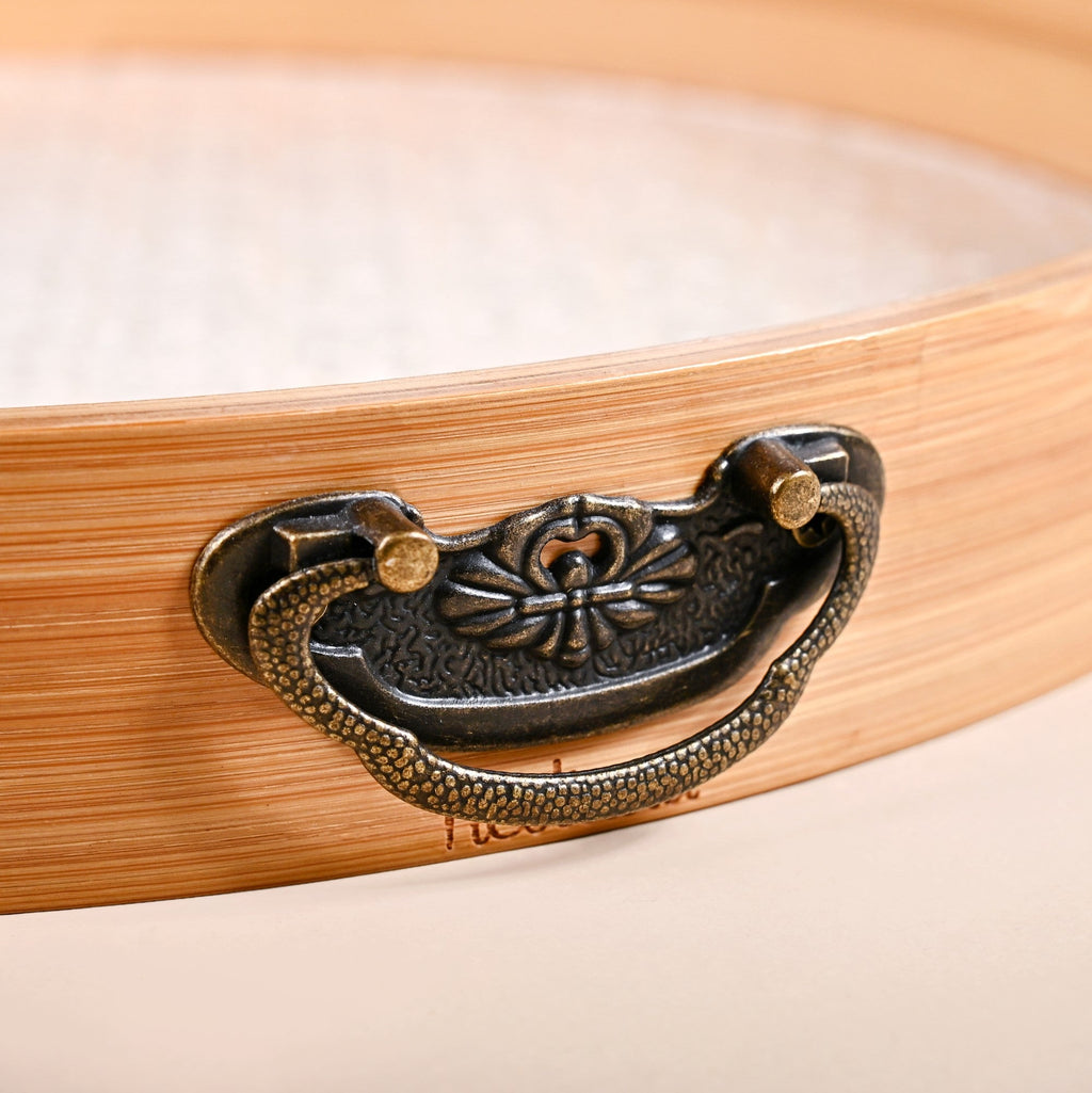 Round Tray With Embossed Acrylic Base And Bamboo Rim Nestasia