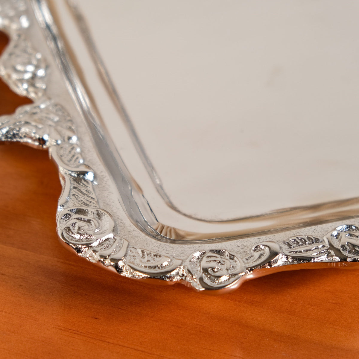 Royalcore Decorative Metal Tray With Handles Nestasia