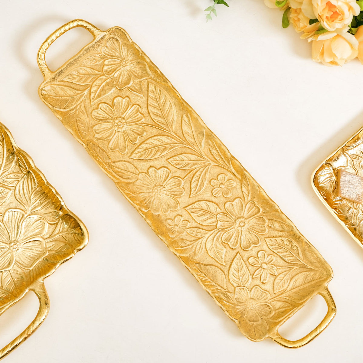 Decorative Royalcore Long Gold Tray Nestasia