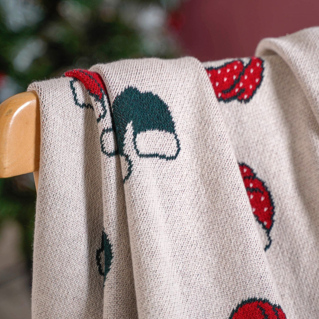 Santa Hat Christmas Sofa Throw Blanket Nestasia