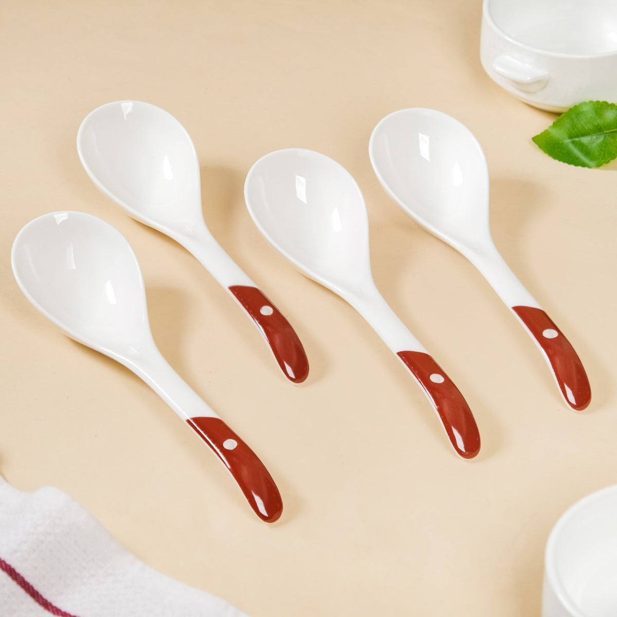 Set Of 4 Ceramic Serving Spoons White And Brown Nestasia
