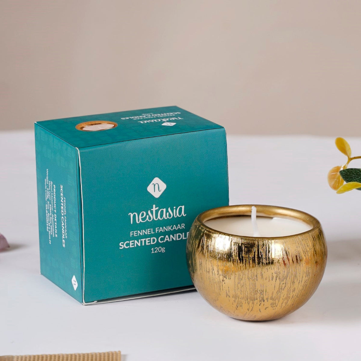 Set Of 4 Festive Delights Gold Scented Candles Nestasia