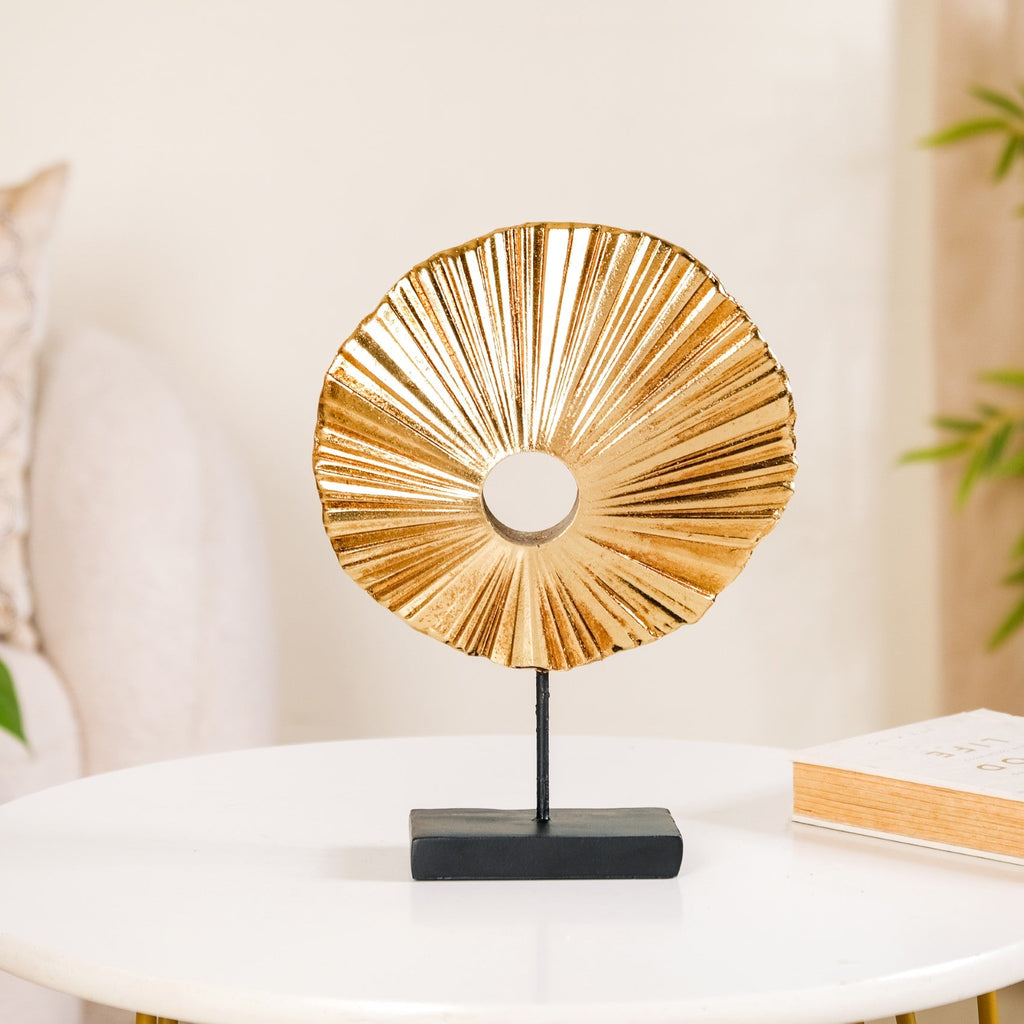 Aesthetic Sunbeam Accent Showpiece Gold Nestasia