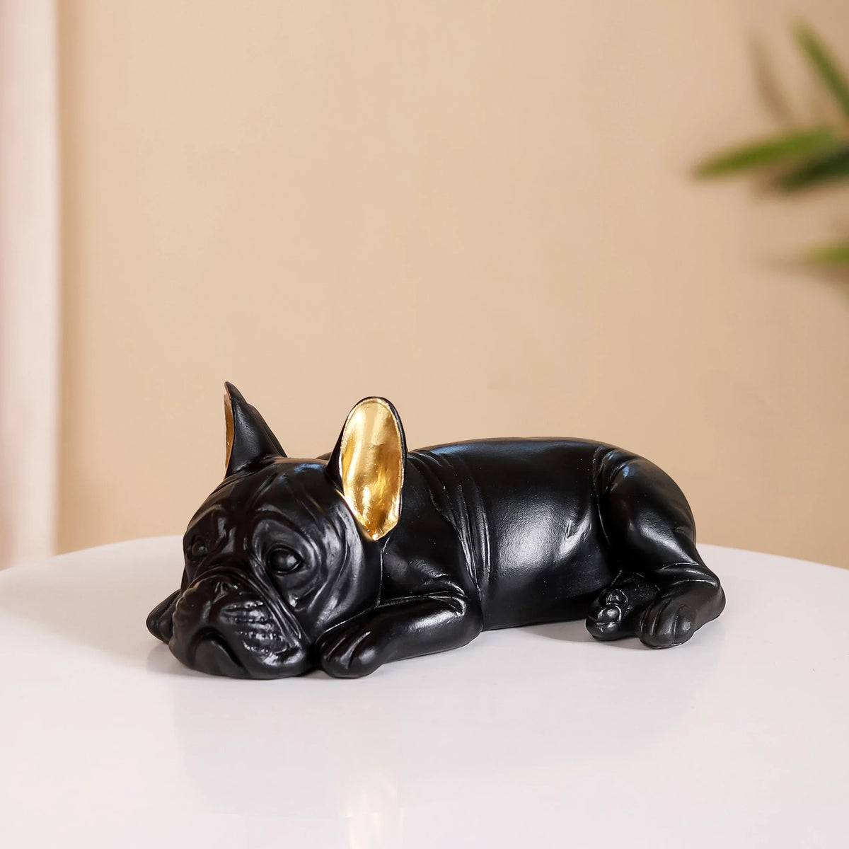 Bulldog Figurine Black Nestasia