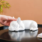 White Bulldog Showpiece Nestasia