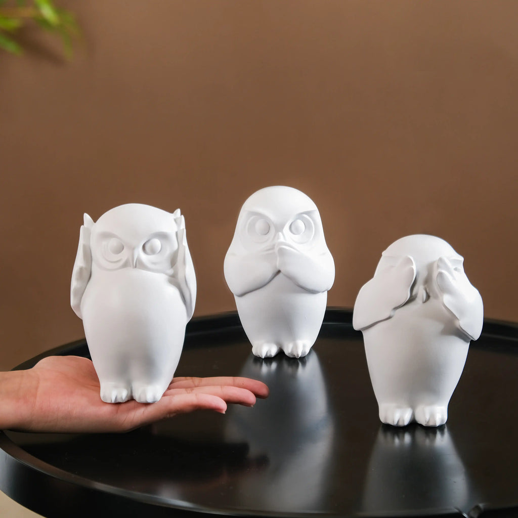Minimalist Wise Owls Showpiece White Set Of 3 Nestasia