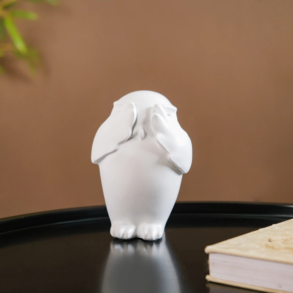 Minimalist Wise Owls Showpiece White Set Of 3 Nestasia