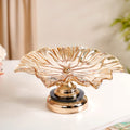 Decorative Crystal Glass Platter With Metal Stand Nestasia