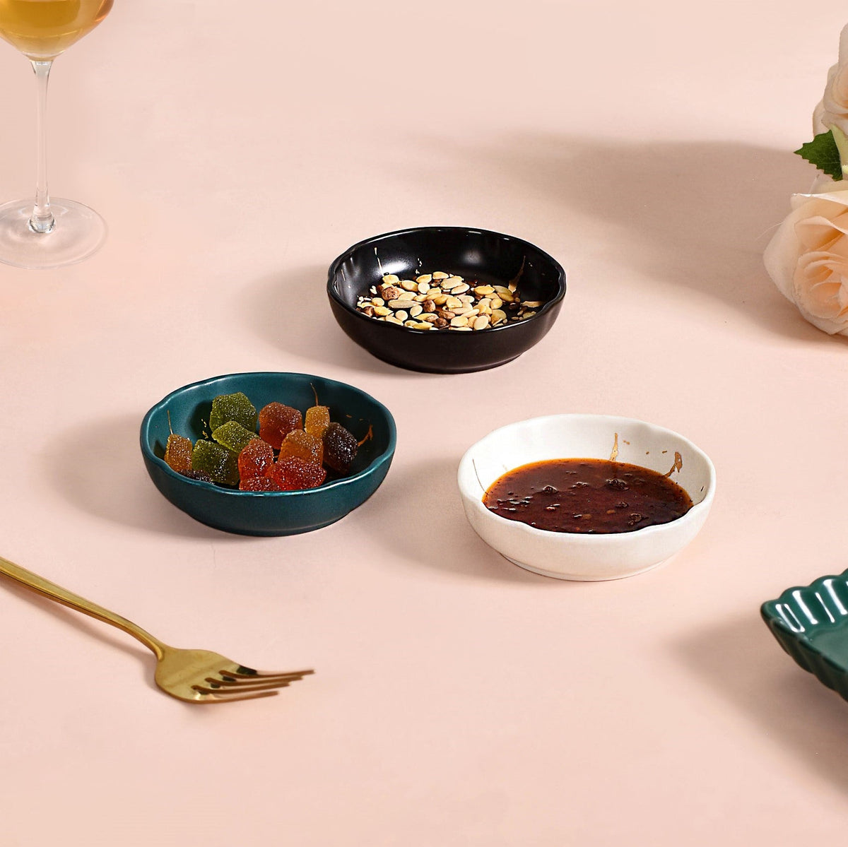 Small Side Plate Nestasia