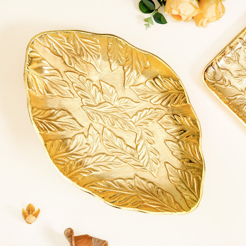 Statement Leaf Embossed Large Table Decorative Tray Nestasia