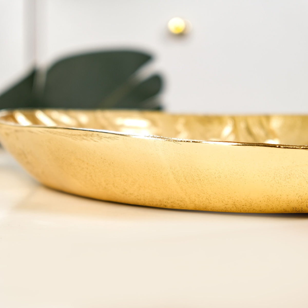 Statement Leaf Embossed Large Table Decorative Tray Nestasia