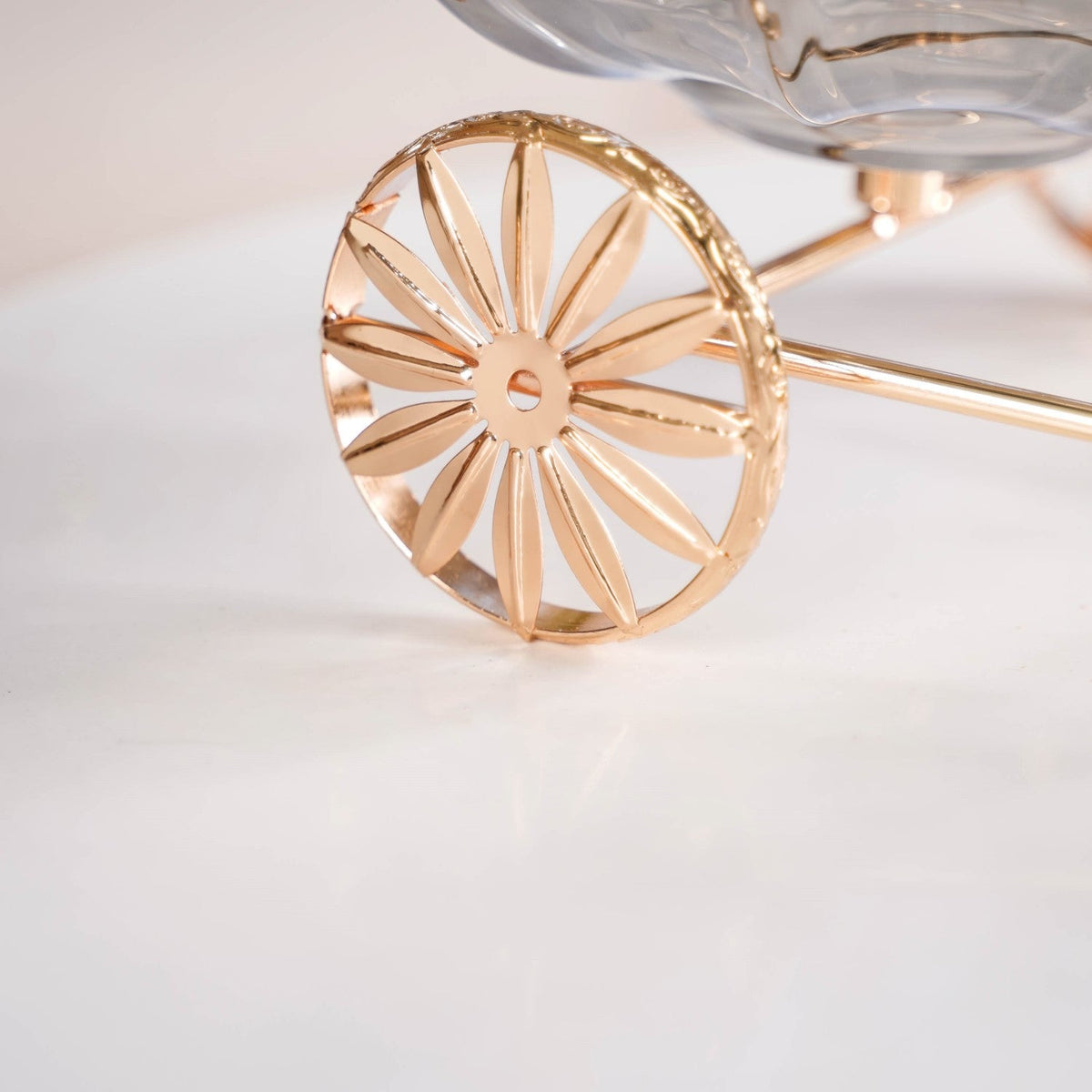 Metal Tricycle Stand With Decorative Glass Bowls Nestasia