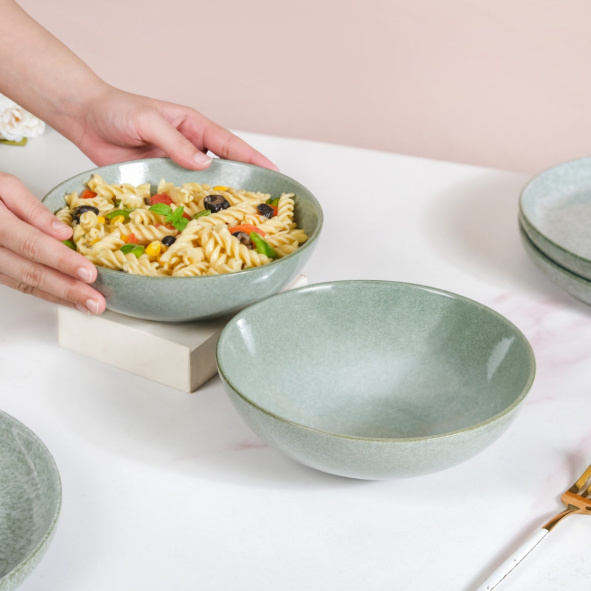 Sera Ceramic Serving Bowl Set Of 2 Sage 1000ml Nestasia