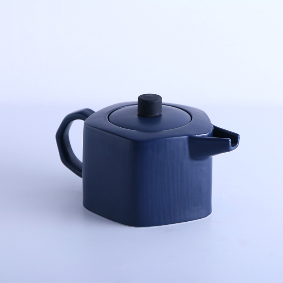 GEOMETRIC Pentagon Tea Pot Nestasia