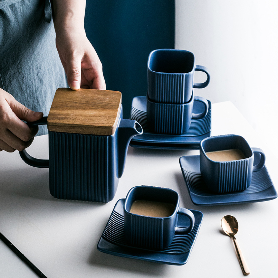 Ceramic Kettle Nestasia