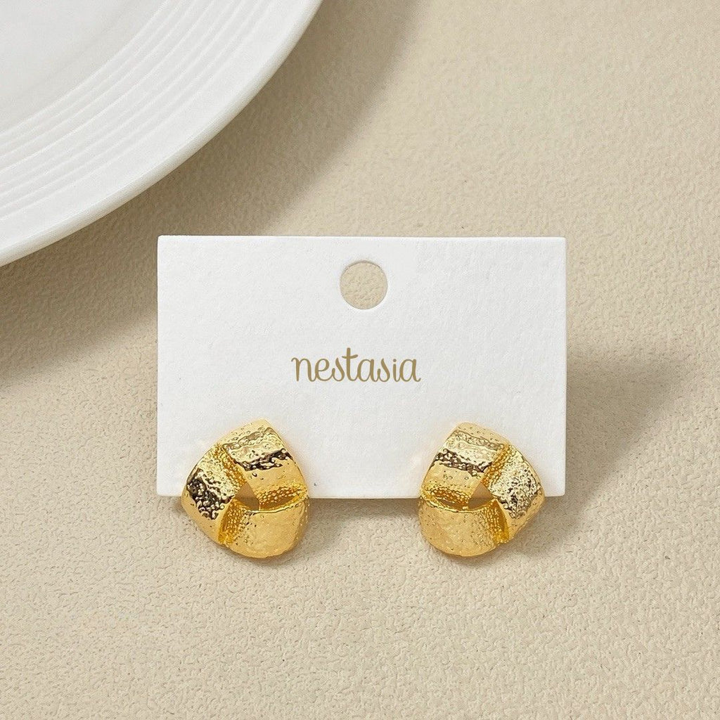 Textured Celtic Knot Studs Nestasia
