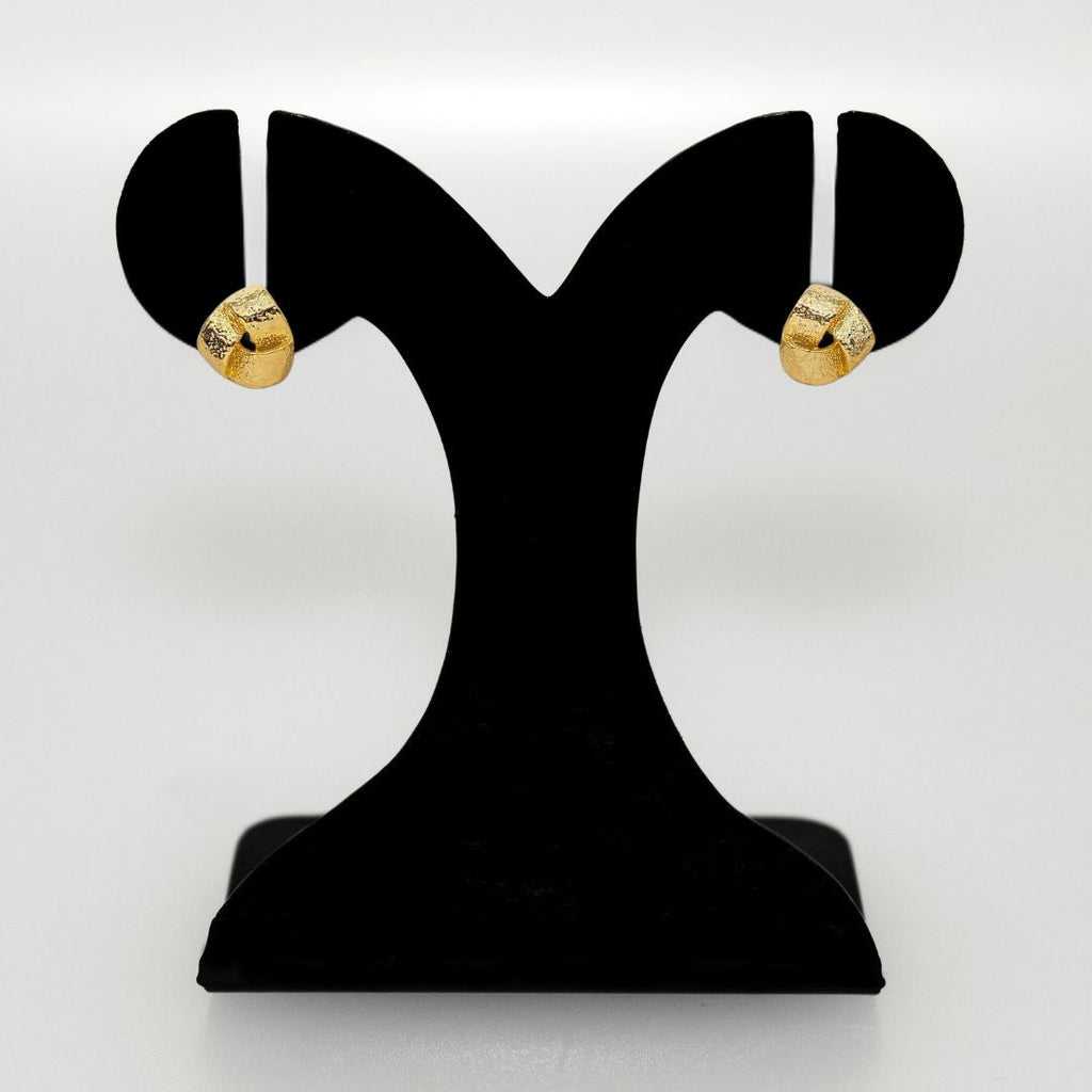 Textured Celtic Knot Studs Nestasia