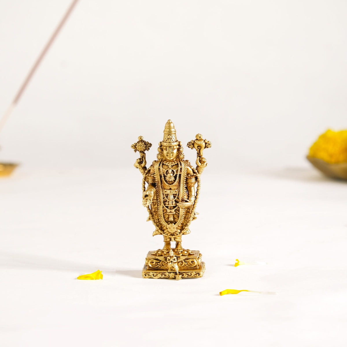 Tirupati Balaji Fine Carving Jewellery Finish Pure Brass Idol 7cm Nestasia