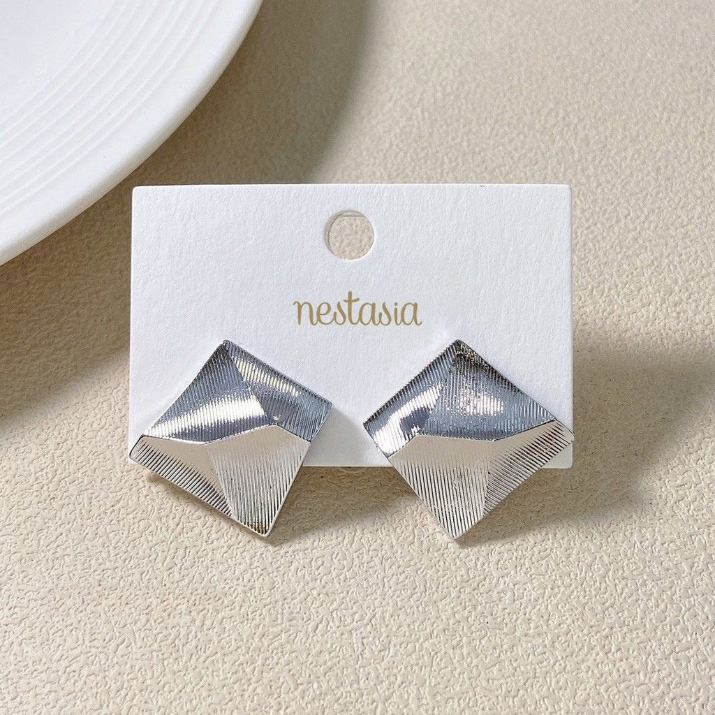 Minimalist Abstract Trapezoid Silver Studs Nestasia