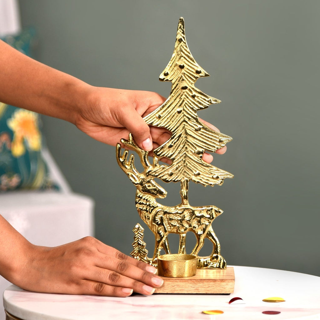 Gold Reindeer Showpiece With Tea Light Holder Nestasia