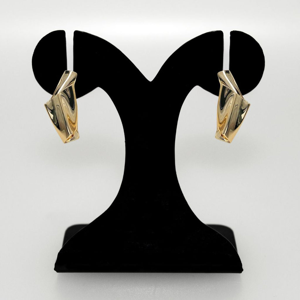 Twisted Form Drop Earrings Gold Nestasia